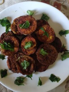 बैंगन तवा फ्राई (Baingan tawa fry recipe in Hindi) रेसिपी मुख्य फोटो
