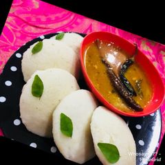 Whosayna’s Idli and Sambar A picture of Whosayna’s Idli and Sambar.
