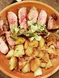 Magret de canard aux pommes, miel et thym