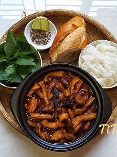 Hình của món Phá lấu.