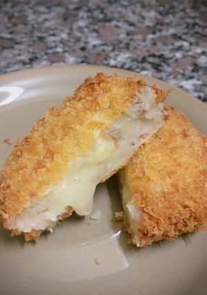 Hình của món Koroke (bánh khoai tây Nhật Bản).