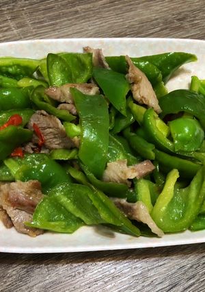 青椒梅花豬 的食譜成品照片