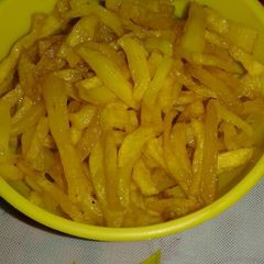 A picture of Aloo bhaja (potato fry).
