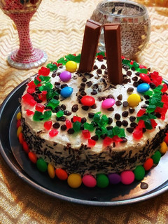 चॉकलेट केक (chocolate cake recipe in Hindi) रेसिपी मुख्य फोटो