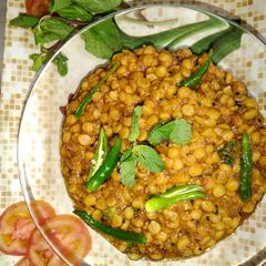 A picture of Chana dal achari😋چنہ دال اچاری😋.