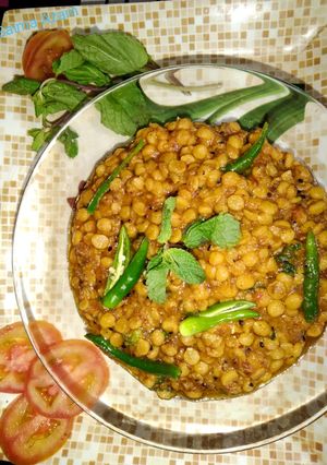 A picture of Chana dal achari😋چنہ دال اچاری😋.