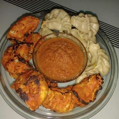 A picture of Tandoori cheese paneer momos.