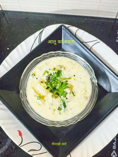 आलू का रायता (Aloo ka raita recipe in Hindi) रेसिपी मुख्य फोटो