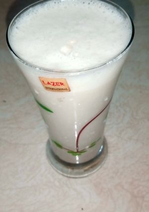 A picture of Banana shake.