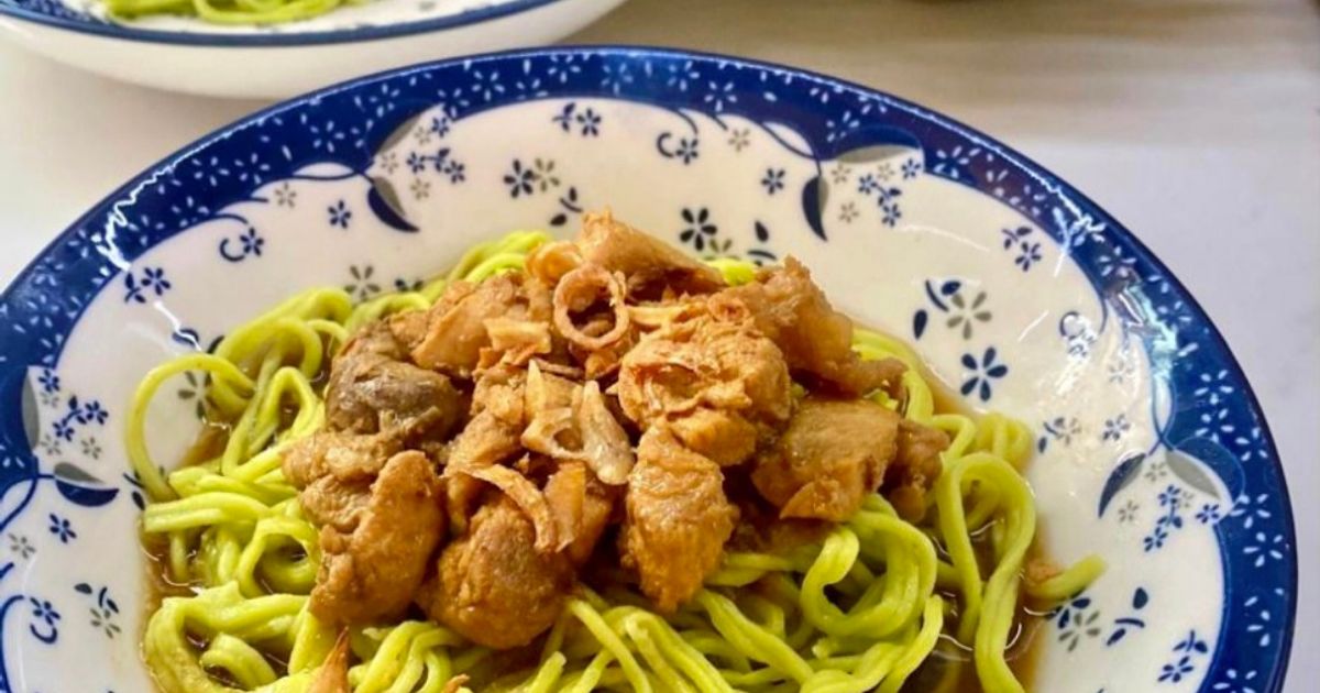 Mie Ayam Hijau (Daun Katuk)