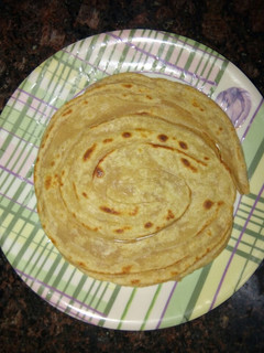 A picture of Wheat flour laccha paratha.