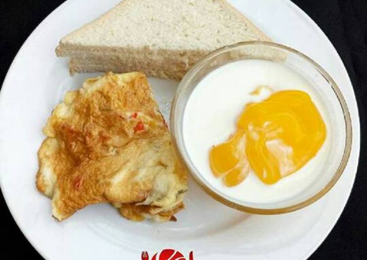 Recipe of Ultimate Custard, fried Egg &amp; Bread