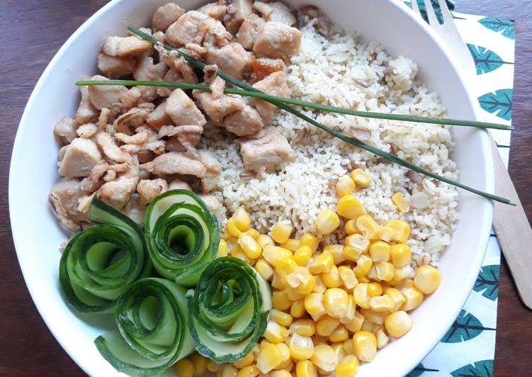 Recette: ☆Poke Bowl aux Céréales et Poulet Caramélisé ...