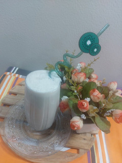 A picture of Sunflower Dates creamy shake.