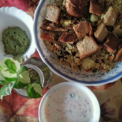 A picture of Almond n basil chutney with pulao.