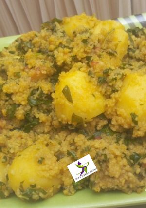 A picture of Cous cous and potato porridge.