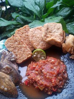 Foto resep Sambel Mentah Limo