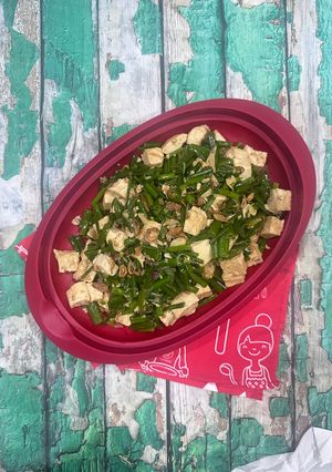 Foto resep Tumis Kembang Bawang Tahu