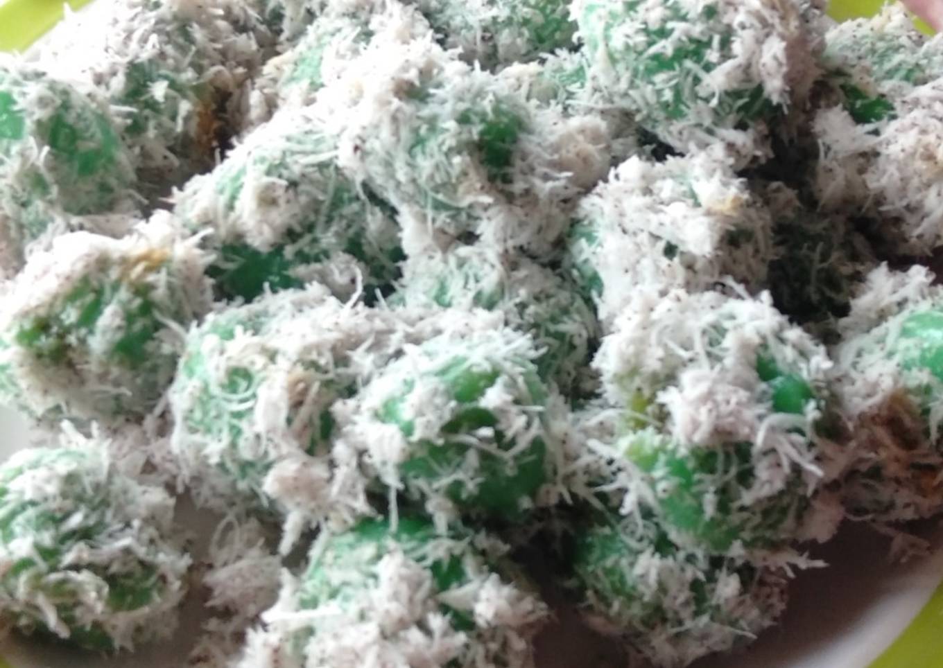 Kue klepon