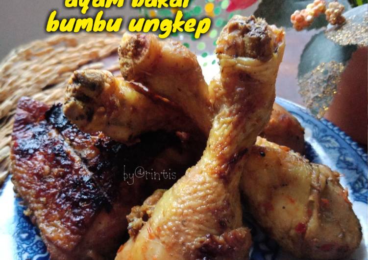 12 Resep: Ayam Bakar Bumbu Ungkep Anti Ribet!