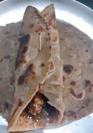 পনির রোল (paneer roll recipe in Bengali) রেসিপির প্রধান ছবি