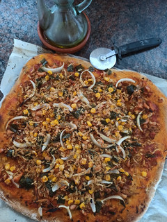 Una foto de Pizza Vegana con Jack Fruit