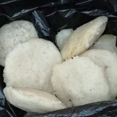 A picture of Idli.