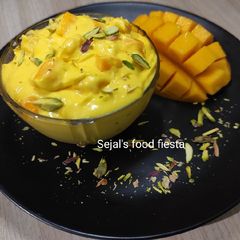 Mango shrikhand A picture of Mango shrikhand.