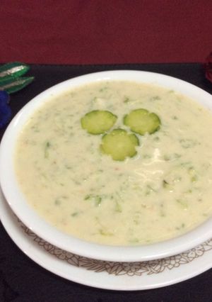 A picture of Cucumber raita.
