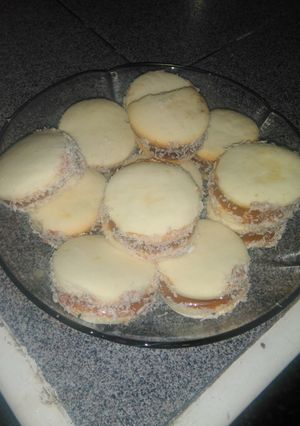 Una foto de Alfajorcitos de maicena