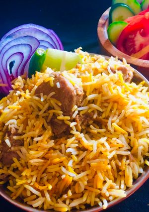 A picture of Kolkata style Chicken Briyani.