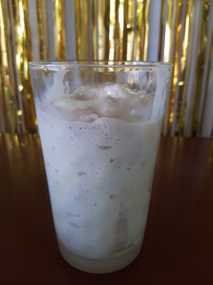 Una foto de Granizado de café con leche condensada