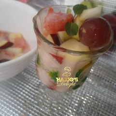 A picture of Creamy fruit salad.