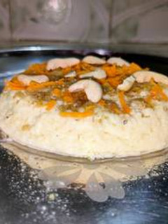 பால் கேக் (Paal cake recipe in tamil) செய்முறை முக்கிய புகைப்படம்