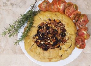 Foto principal de Galette de cebolla caramelizada y queso de cabra👌