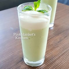 A picture of Cream Cheese Foam Avocado Smoothie.