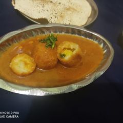 A picture of Paneer kofta.