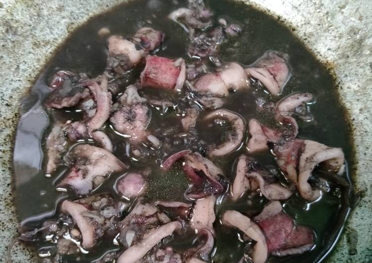 Resep Cumi-cumi bumbu hitam, Enak Banget