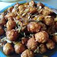 Bola-bola ayam goreng mentega