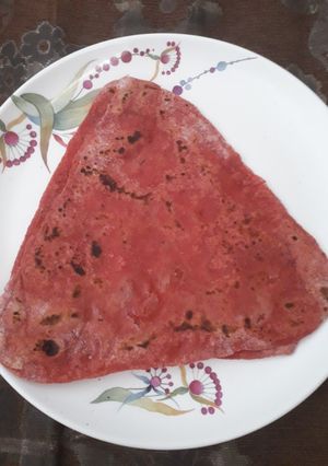 A picture of Veg soup paratha.