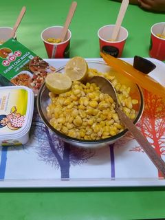 चटपटे टेस्टी स्वीट कॉर्न (Chatpate tasty sweet corn recipe in hindi) रेसिपी मुख्य फोटो
