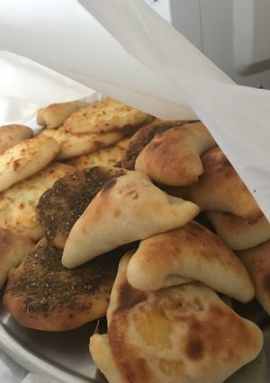 صورة لوصفة معجنات زاكية متل الجاااهزة