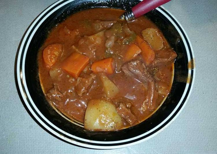 Steps to Make Perfect Deb’s Beef Stew