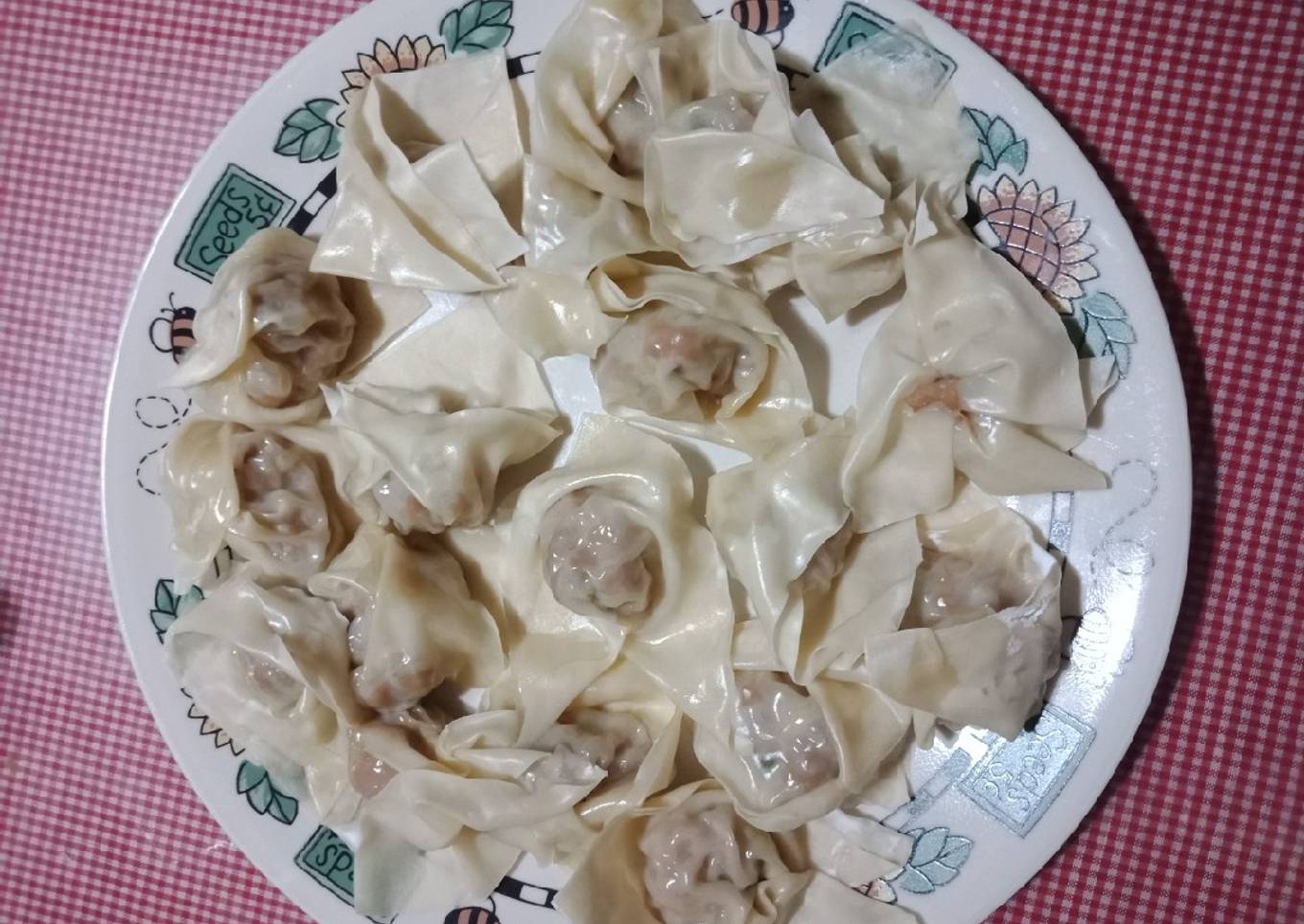 Pangsit babi udang