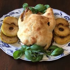 A picture of California Farm Cornish Rock Hen in Crust.