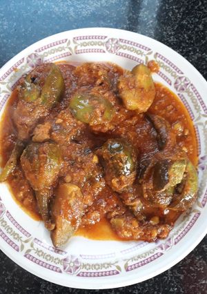 A picture of Baigan masala.