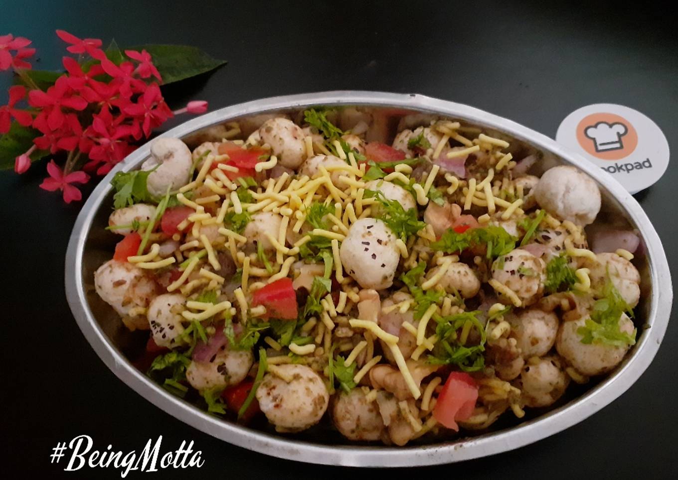 Makhana Walnut Bhel