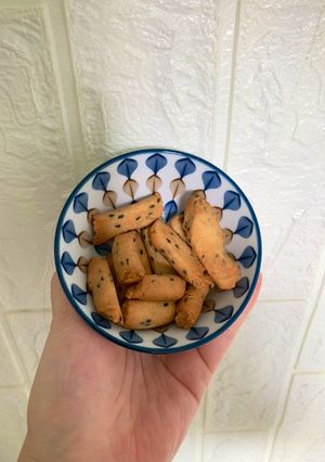 Hình của món Bánh quy bơ mè đen.
