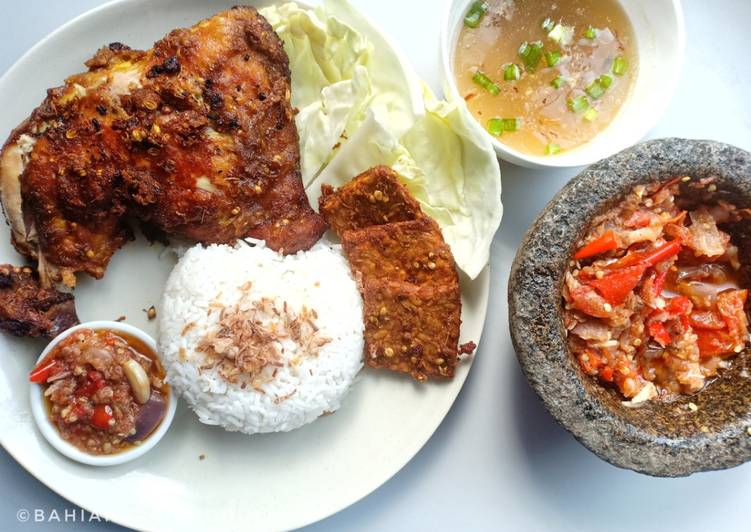 Panduan membuat mudah Nasi ayam penyet - Resepi Melayu