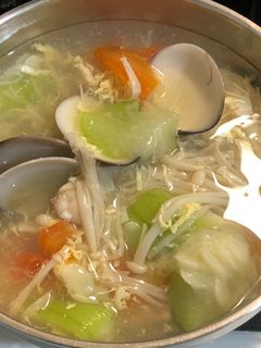 絲瓜蛤蜊麵線 的食譜成品照片